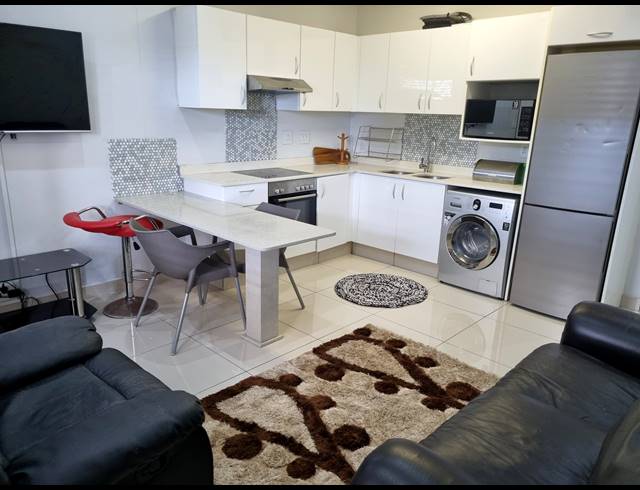 1 BEDROOM APARTMENT RENTED IN UMHLANGA RIDGE